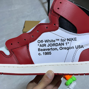 Off-White x Air Jordan 1 Chicago - Image 7