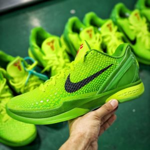 NK ZOOM KOBE 6 Protro “Grinch” - Image 3