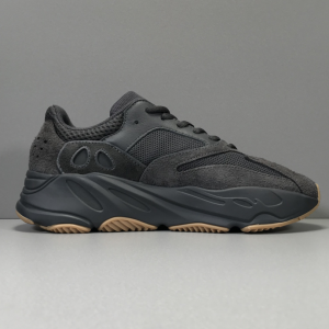 Yeezy Boost 700 ‘Utility Black’ - Image 5