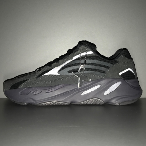 Yeezy Boost 700 V2 ‘Vanta’ - Image 8