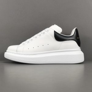 Canvas shoes - Image 1