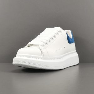 Canvas shoes - Image 2