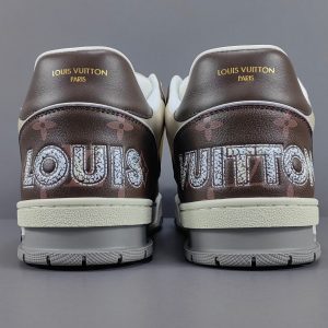 Lou*s Vui*t   Trainer - Image 6