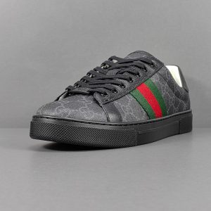 Gucci casual sneakers - Image 2