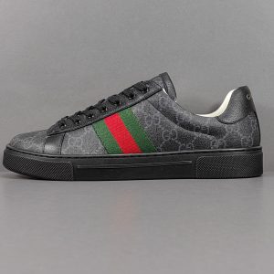 Gucci casual sneakers - Image 1