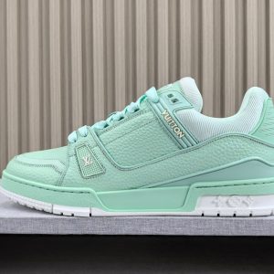 Trainer - Image 1