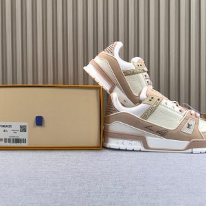 Trainer - Image 11