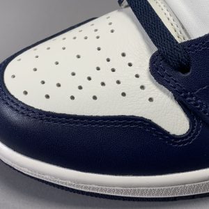 Air Jordan 1 Retro High OG ‘Obsidian’ UNC - Image 9