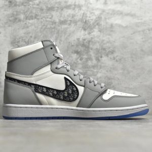 Dior x Air jordan high OG - Image 2