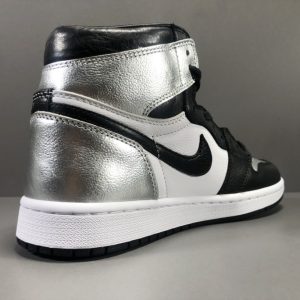 Air Jordan 1 High OG Reto“Silver Toe” - Image 14