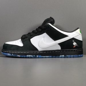 SB Dunk Low Staple Panda Pigeon - Image 1