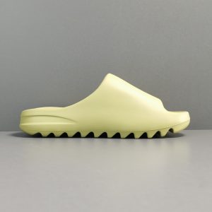 Adidas  originals  Yeezy Slide  “Resin“ - Image 3