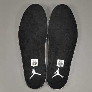 Air Jordan 11 Retro Low“Elephant“ - Image 15