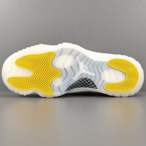 Air Jordan 11 Retro Low“Yellow Snakeskin“ - Image 7