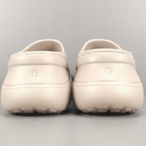 Balenciaga Pool Crocs Versatile Fashion Slippers - Image 6