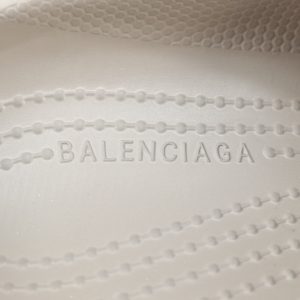 Balenciaga Pool Crocs Versatile Fashion Slippers - Image 12