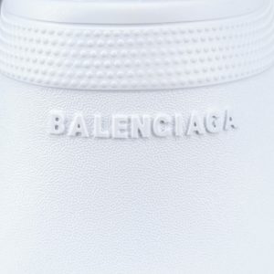 Balenciaga Pool Crocs Versatile Fashion Slippers - Image 12