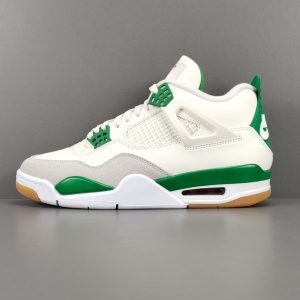 Nike SB x Jordan Air Jordan 4 “Pine Green ＂ - Image 1