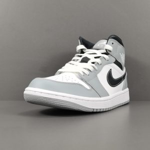 Air Jordan 1 Mid ＂Light Smoke Grey ＂ - Image 3