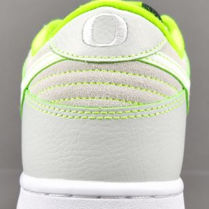 Nike DUNK Low University of Oregon PE - Image 12