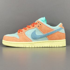 Nike DUNK SB Low  “Orang and Emerald Rise “ - Image 1