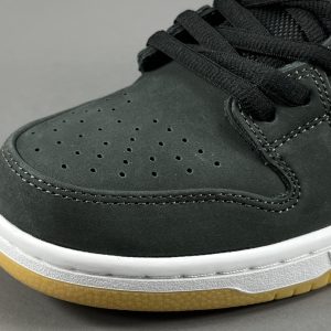 Nike DUNK SB Low  pro iso “black gum “ - Image 9