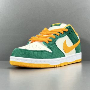 Nike DUNK SB Low  Pr0 “Legion Pine “ - Image 2