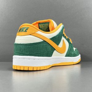 Nike DUNK SB Low  Pr0 “Legion Pine “ - Image 4