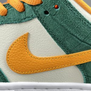 Nike DUNK SB Low  Pr0 “Legion Pine “ - Image 10