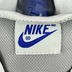 Nike DUNK SB Low  Pr0 London - Image 10