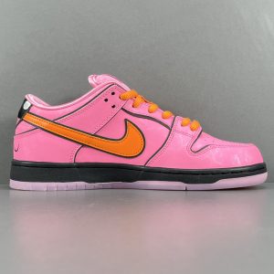 The Powerpuff Girls  x Nike DUNK SB Low - Image 4