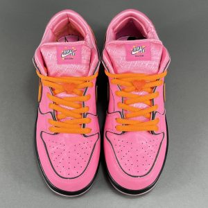 The Powerpuff Girls  x Nike DUNK SB Low - Image 3