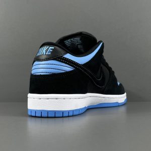 Nike DUNK SB Low  “Sub Zero “ - Image 4