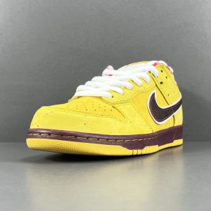 Nike SB Dunk Low  Yellow Lobster - Image 2