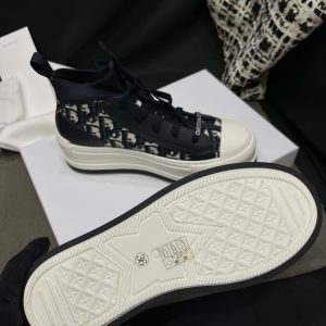 Low-Top Sneakers - Image 14