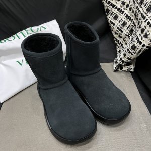 Casual Style Suede Plain Logo Boots - Image 4