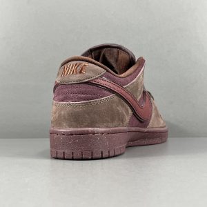 Nike DUNK SB Low - Image 4