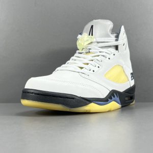 A MA MANEERE x Jordan  Air Jordan 5 “Photon Dust“ - Image 2