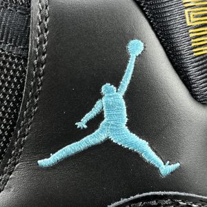 Air Jordan 11 retro gamma blue - Image 10