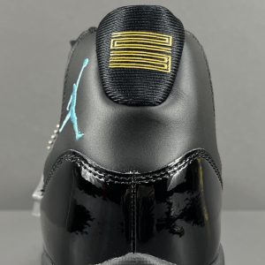 Air Jordan 11 retro gamma blue - Image 13