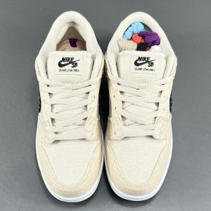 Albino & Preto X  Nike  SB Dunk Low Pro “Pearl White “ - Image 3