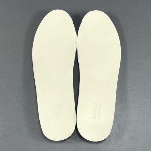 GUCCI  Rubber Sole Logo Low-Top Sneakers - Image 9