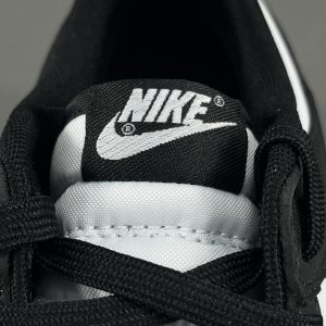 Nike DUNK Low  Retro - Image 9