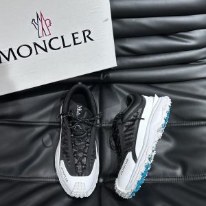 outdoor lace-up sneakers - Image 3