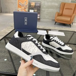 casual sneakers - Image 7