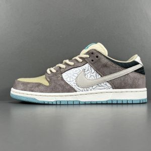 NIKE SB Dunk Low ” Big Money Savin “ - Image 1