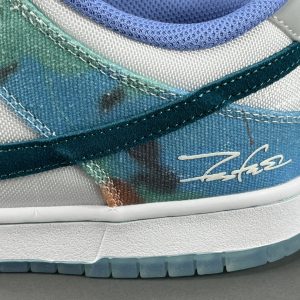 Futura Laboratories x NK Dunk SB - Image 12