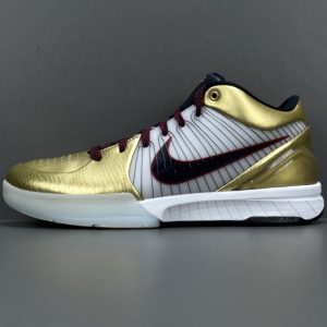 NK ZOOM KOBE 4 Protro “Gold Medal” - Image 1