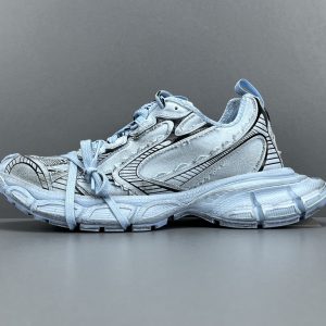 Balenciaga  Clunky Sneaker - Image 1