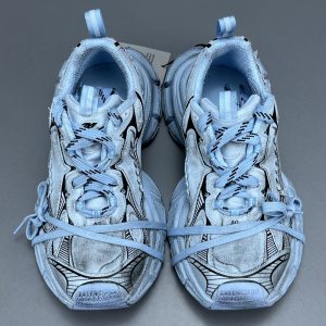 Balenciaga  Clunky Sneaker - Image 3